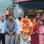 चिन्यालीसौड़ की बेटी ने विश्व मंच पर बढ़ाया देश का मान, शंघाई से चिन्यालीसौड़ तक गूंजा सानिया की सफलता का जश्न